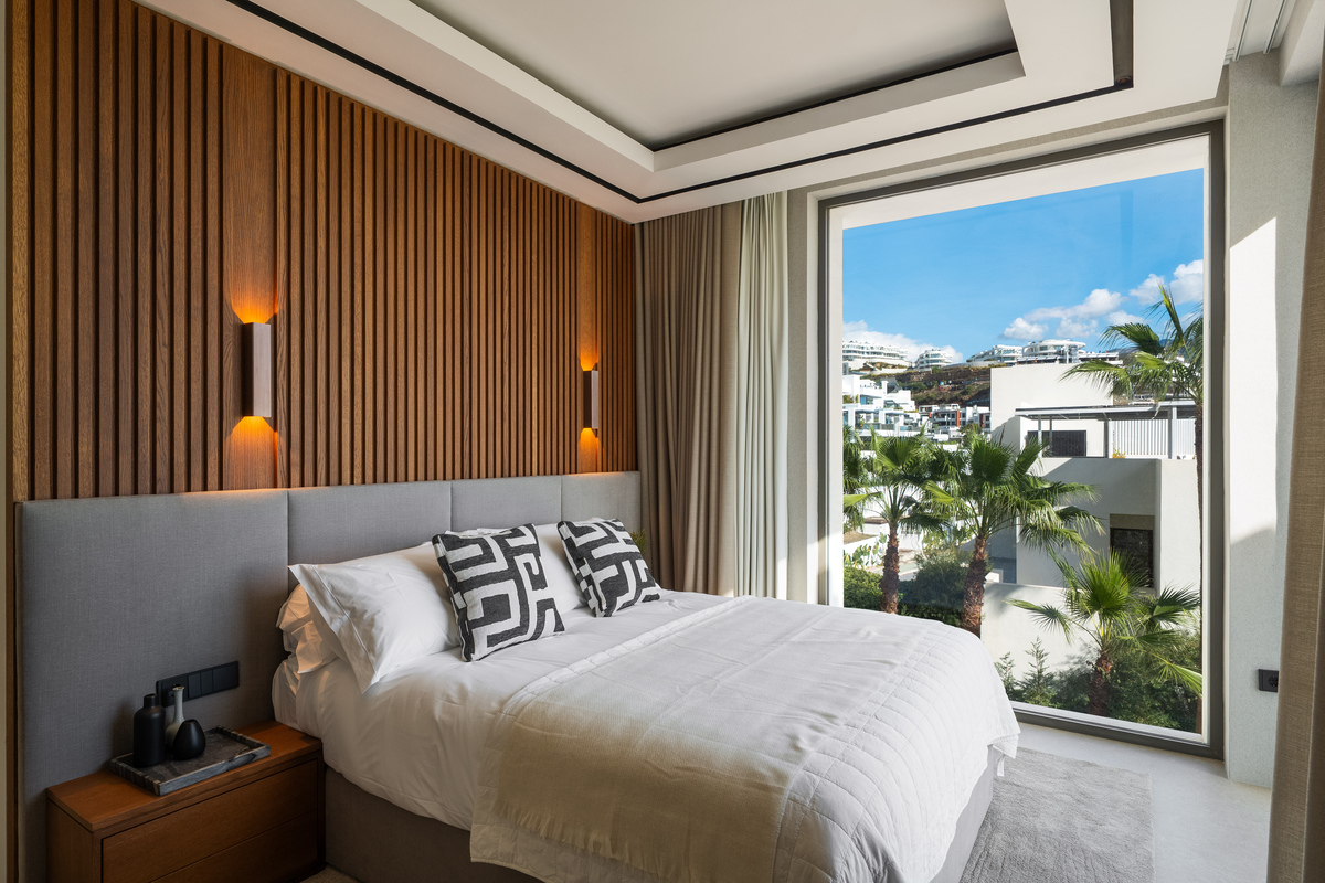Impressive Villa in Benahavís - Top Properties Estepona