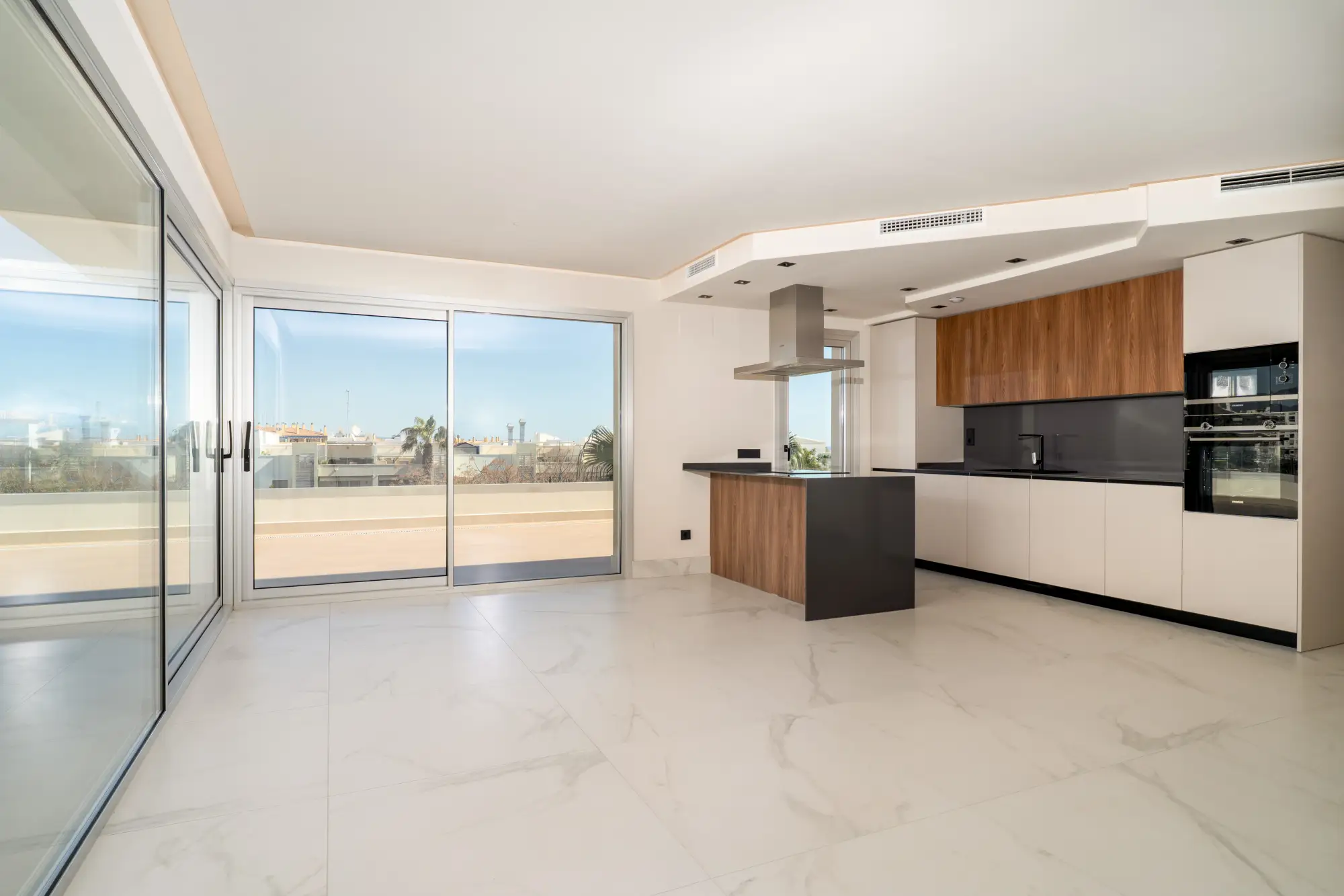 4-Bedroom Penthouse in San Pedro