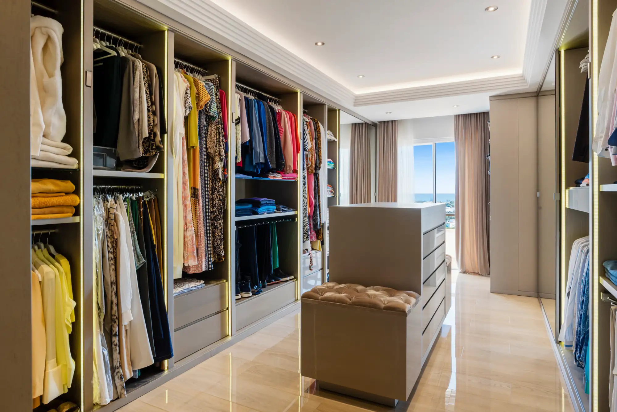 4-Bedroom Penthouse in Benahavis - Top Properties Estepona
