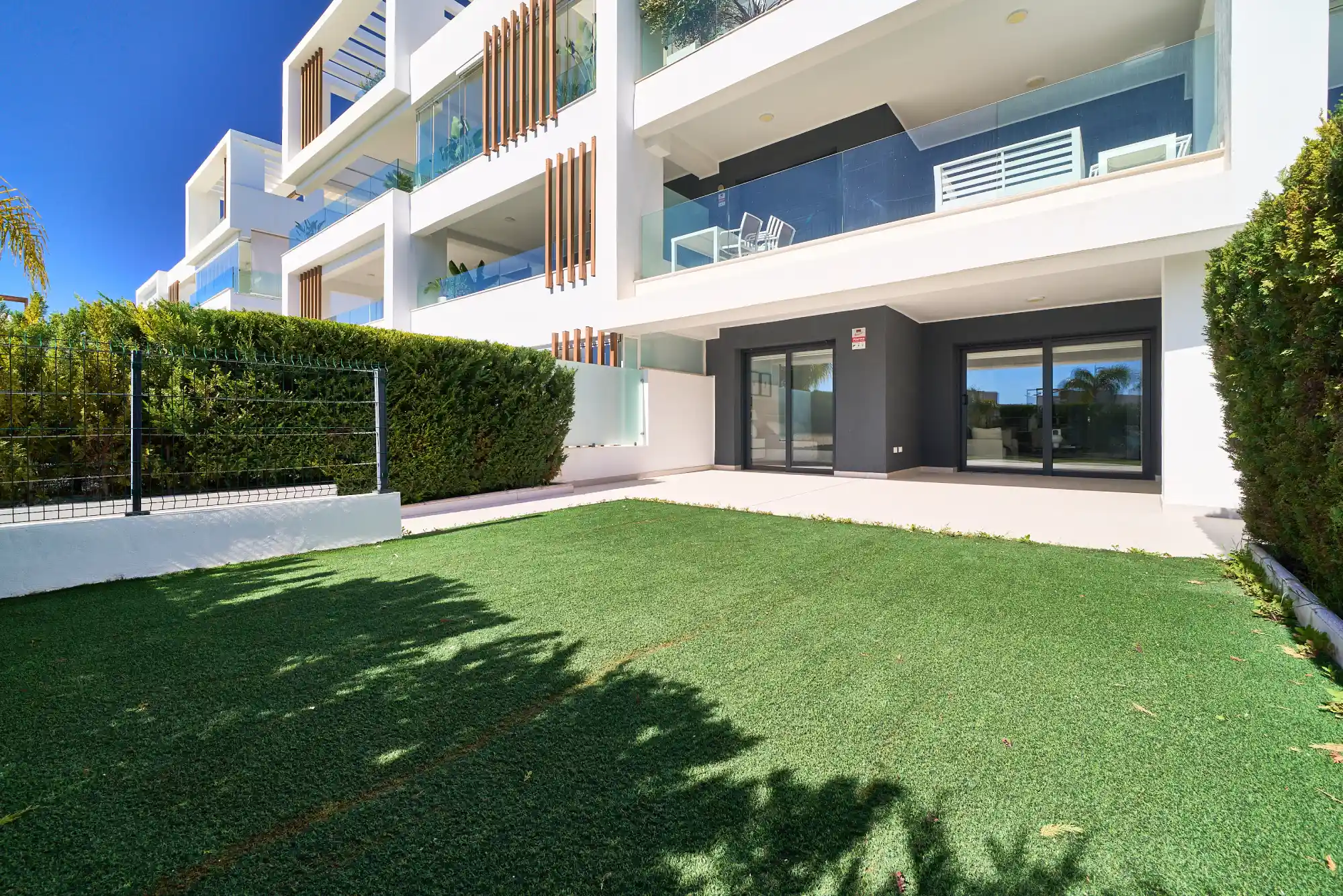 New Garden Apartment in Bel Air - Top Properties Estepona