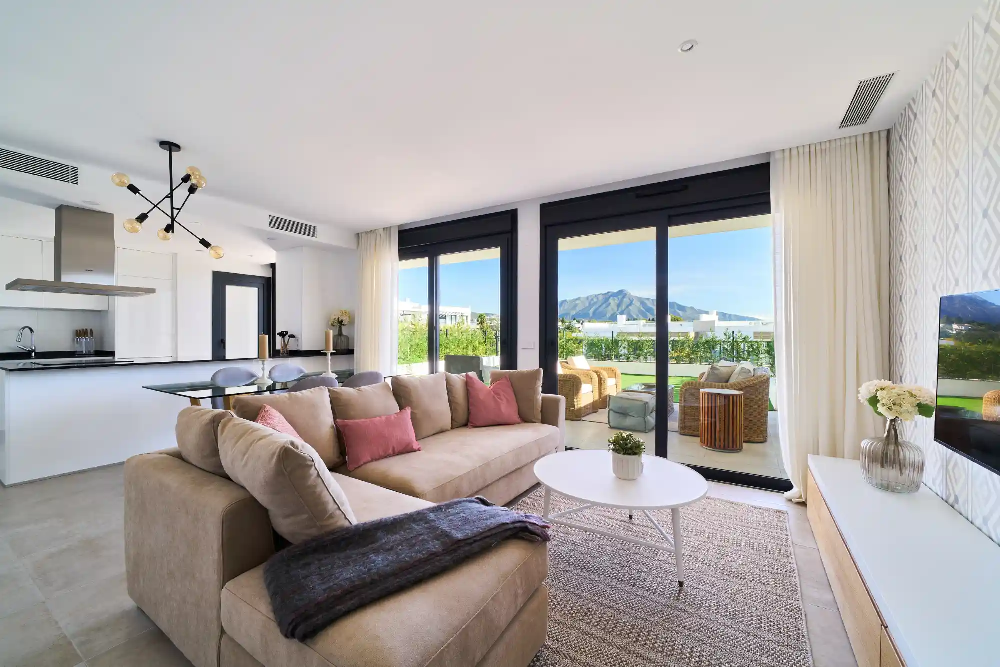 Exclusive Fully Furnished Apartment in Atalaya Estepona - Top Properties Estepona