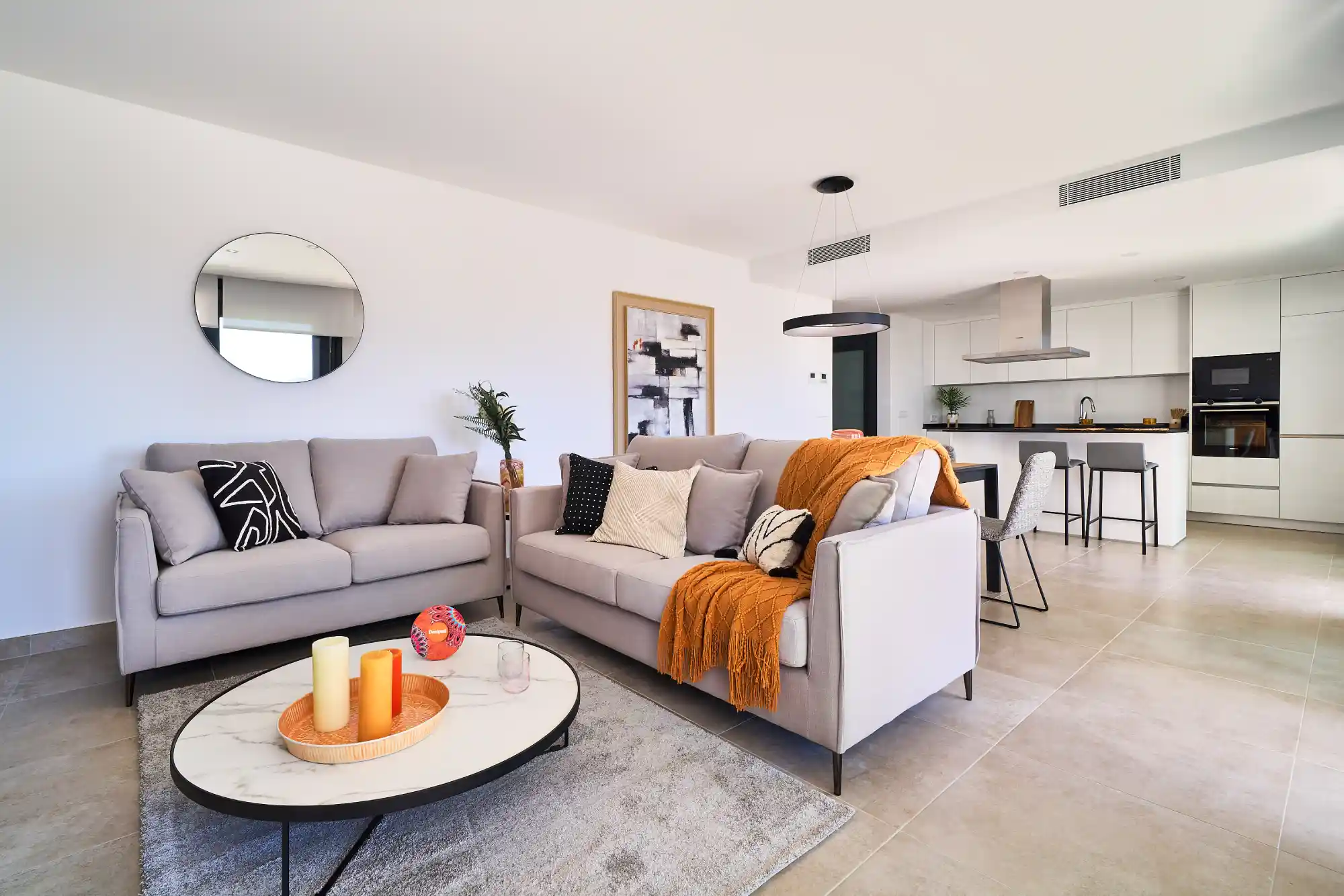 Elegant Turnkey Apartment in Atalaya - Top Properties Estepona