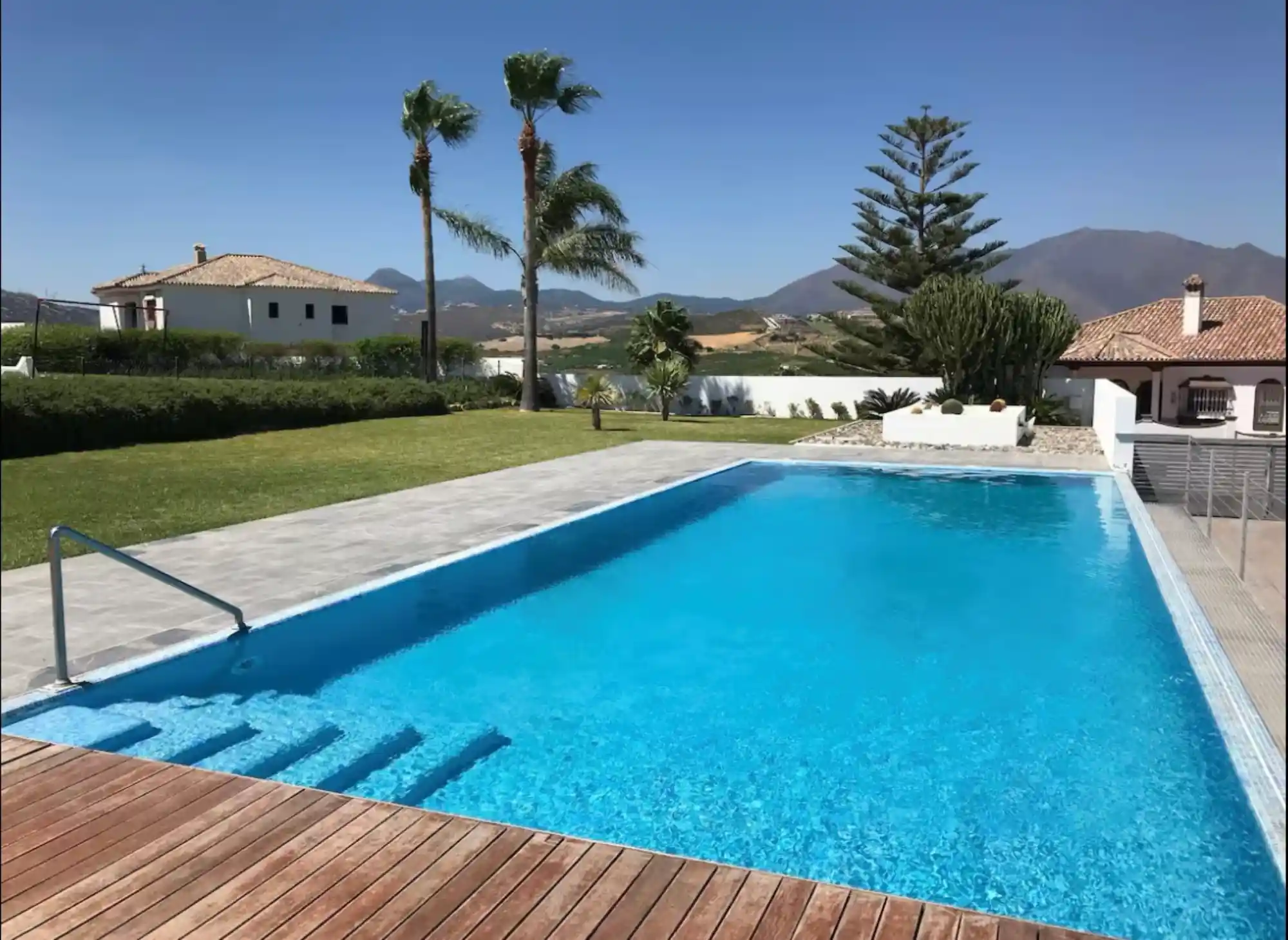 Exceptional Luxury Villa in Manilva - Top Properties Estepona