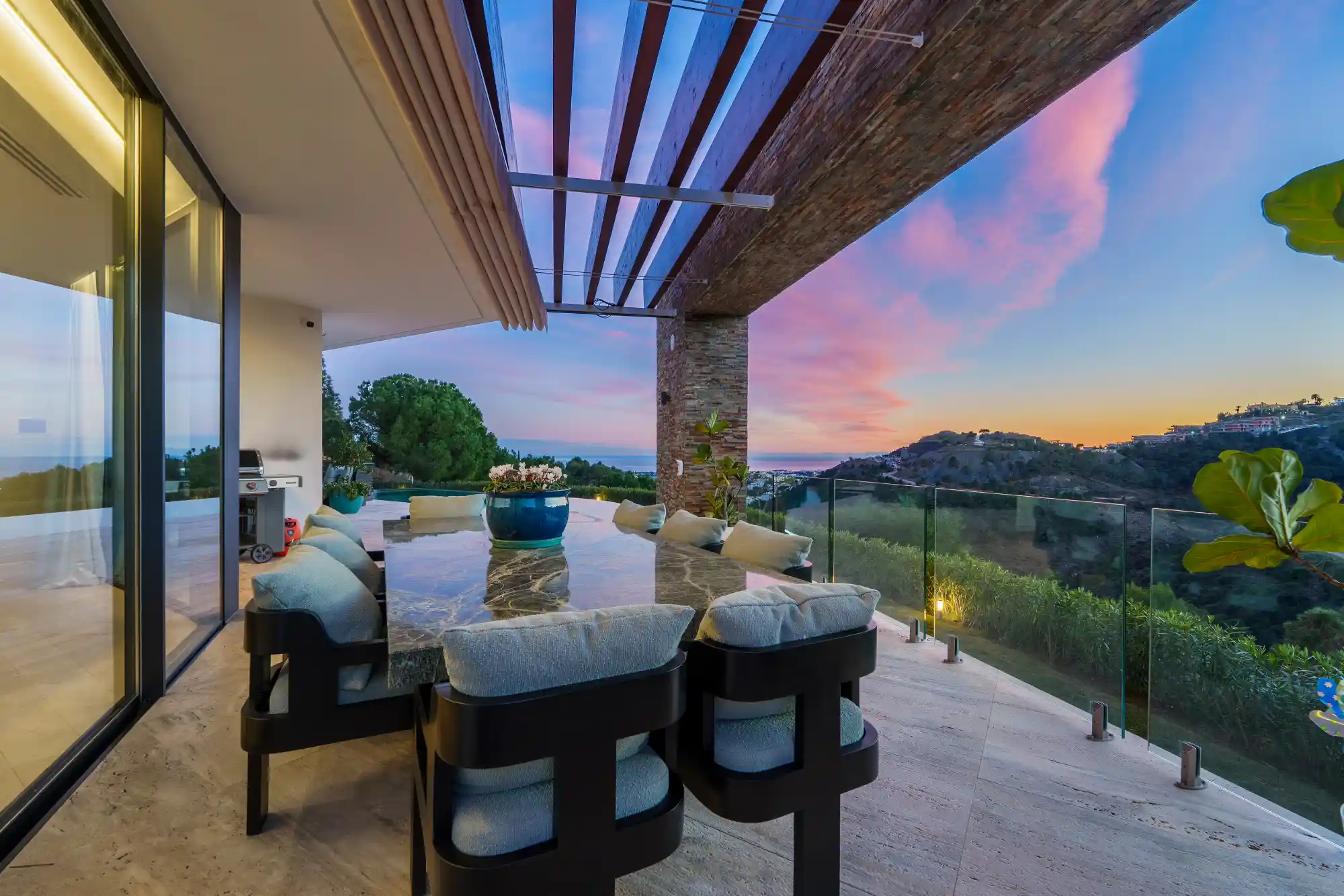 Luxury Villa in El Madroñal, Benahavis - Top Properties Estepona