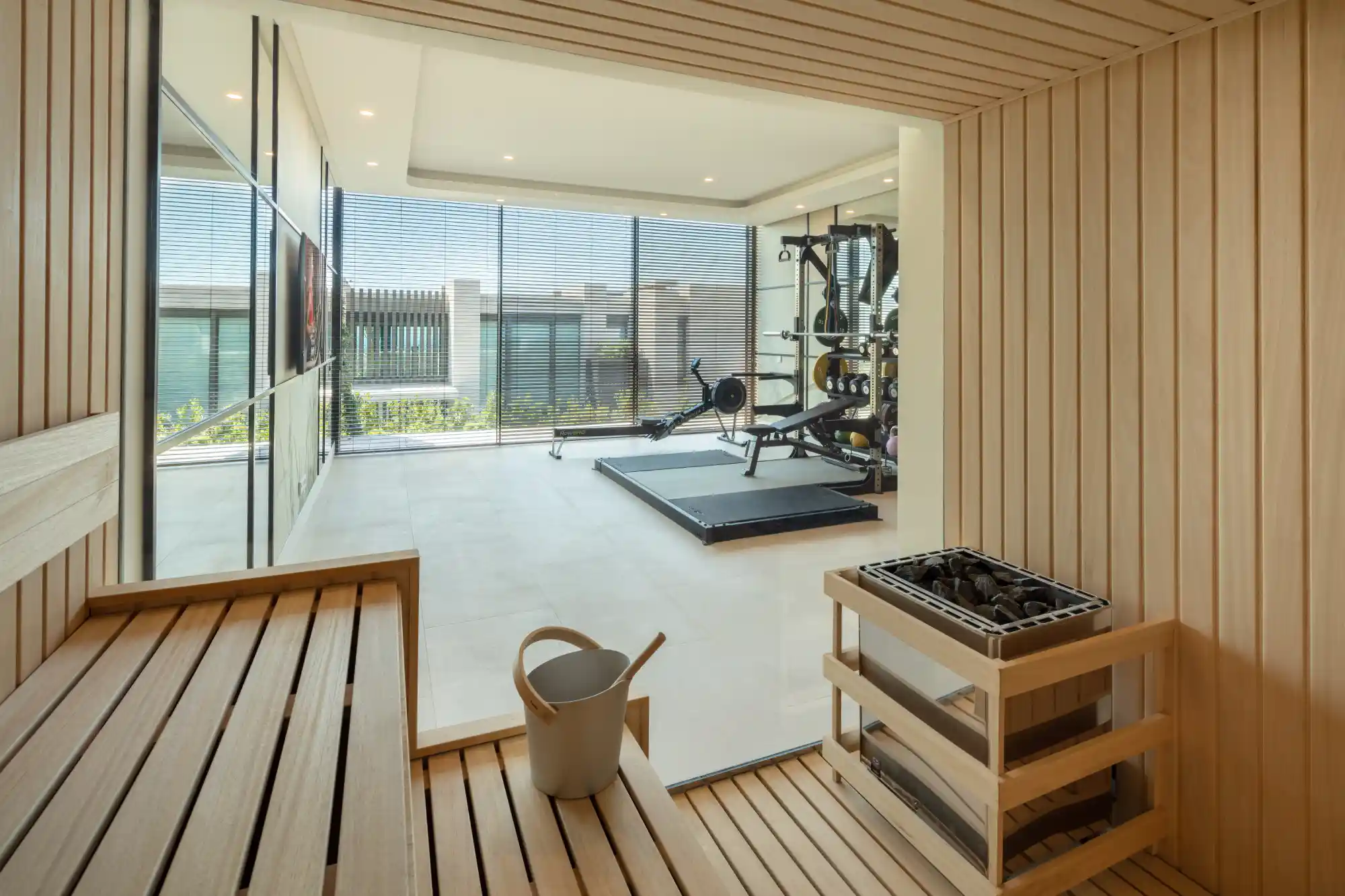 Golf Villa in La Quinta, Benahavis - Top Properties Estepona