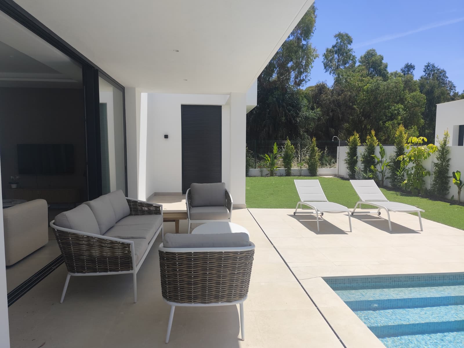Unique duplex townhouse in Nueva Atalaya - Top Properties Estepona