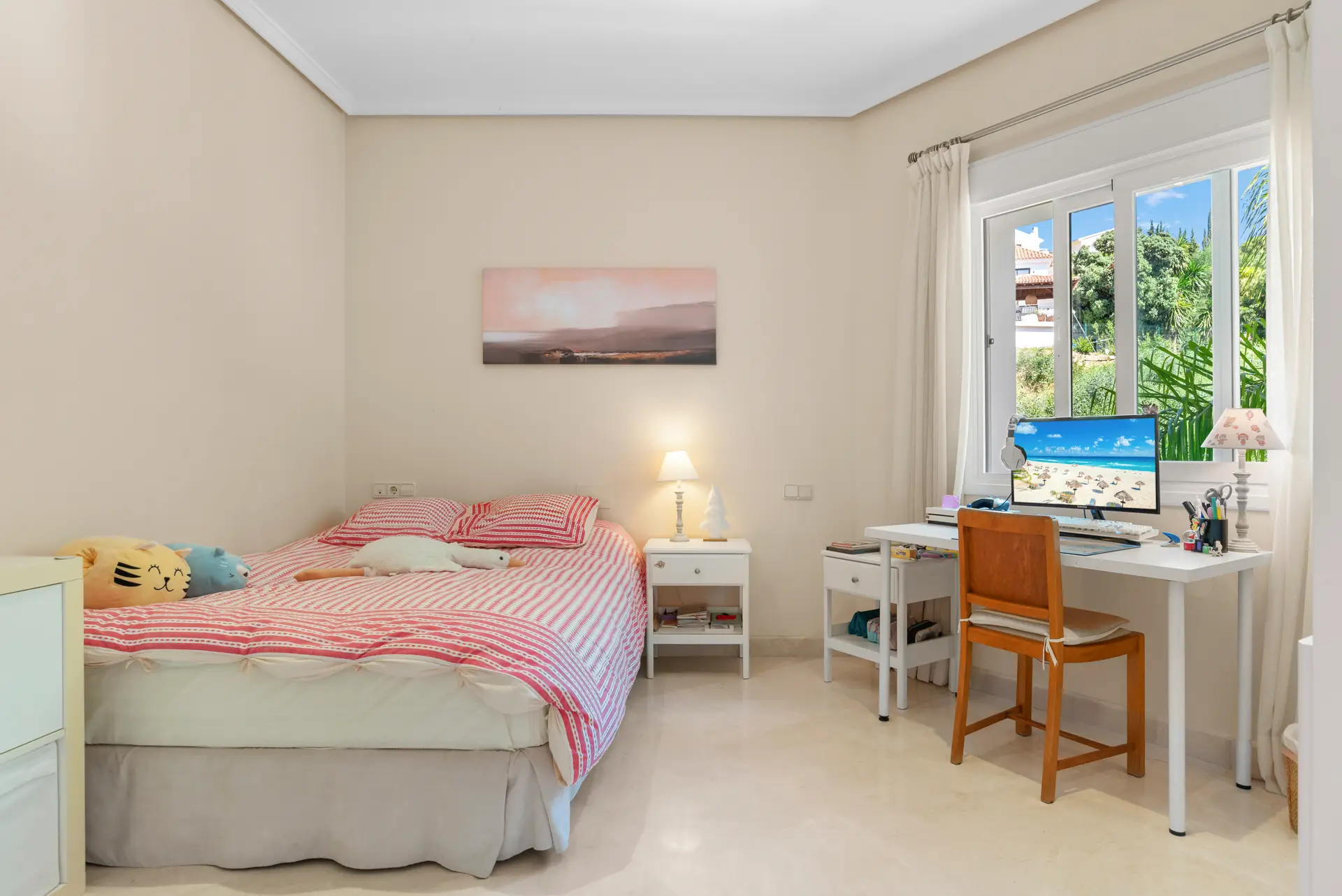 Elegante Villa mit Meerblick in El Paraíso