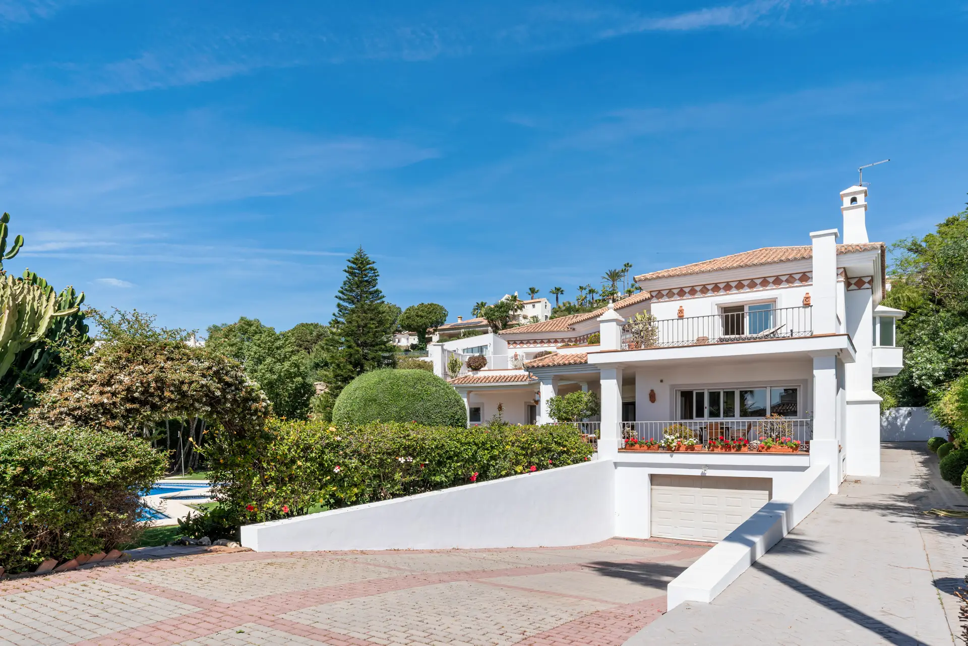 Elegante Villa mit Meerblick in El Paraíso