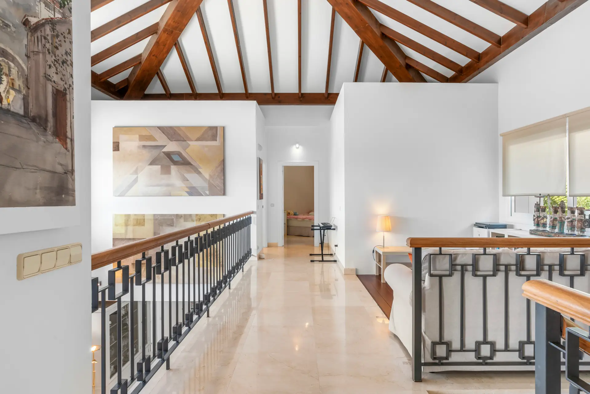 Elegante Villa mit Meerblick in El Paraíso