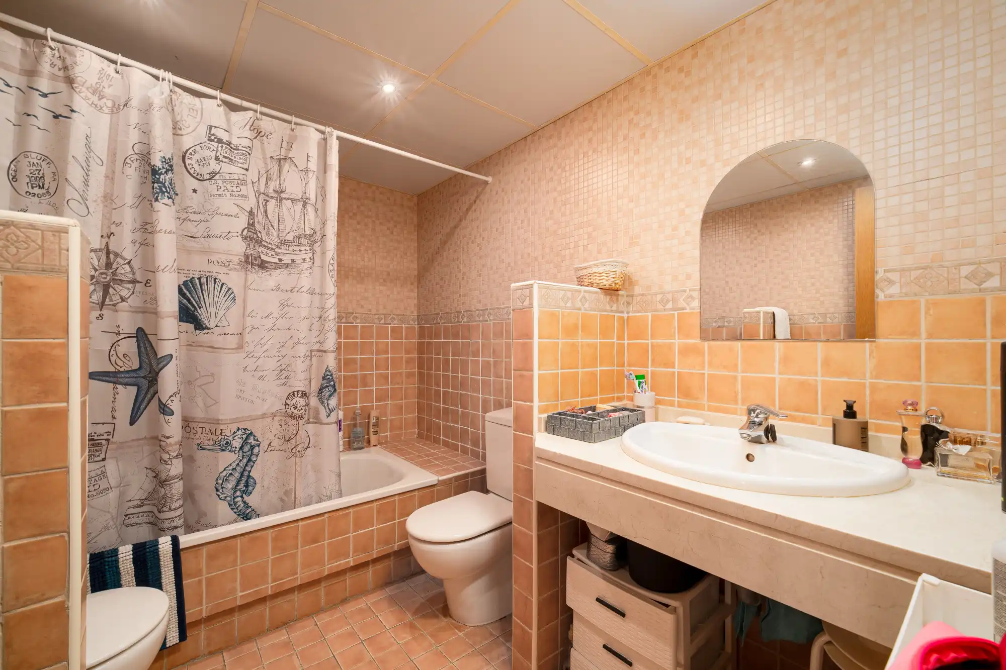 Stunning 3-bedroom townhouse with a private pool in Cancelada