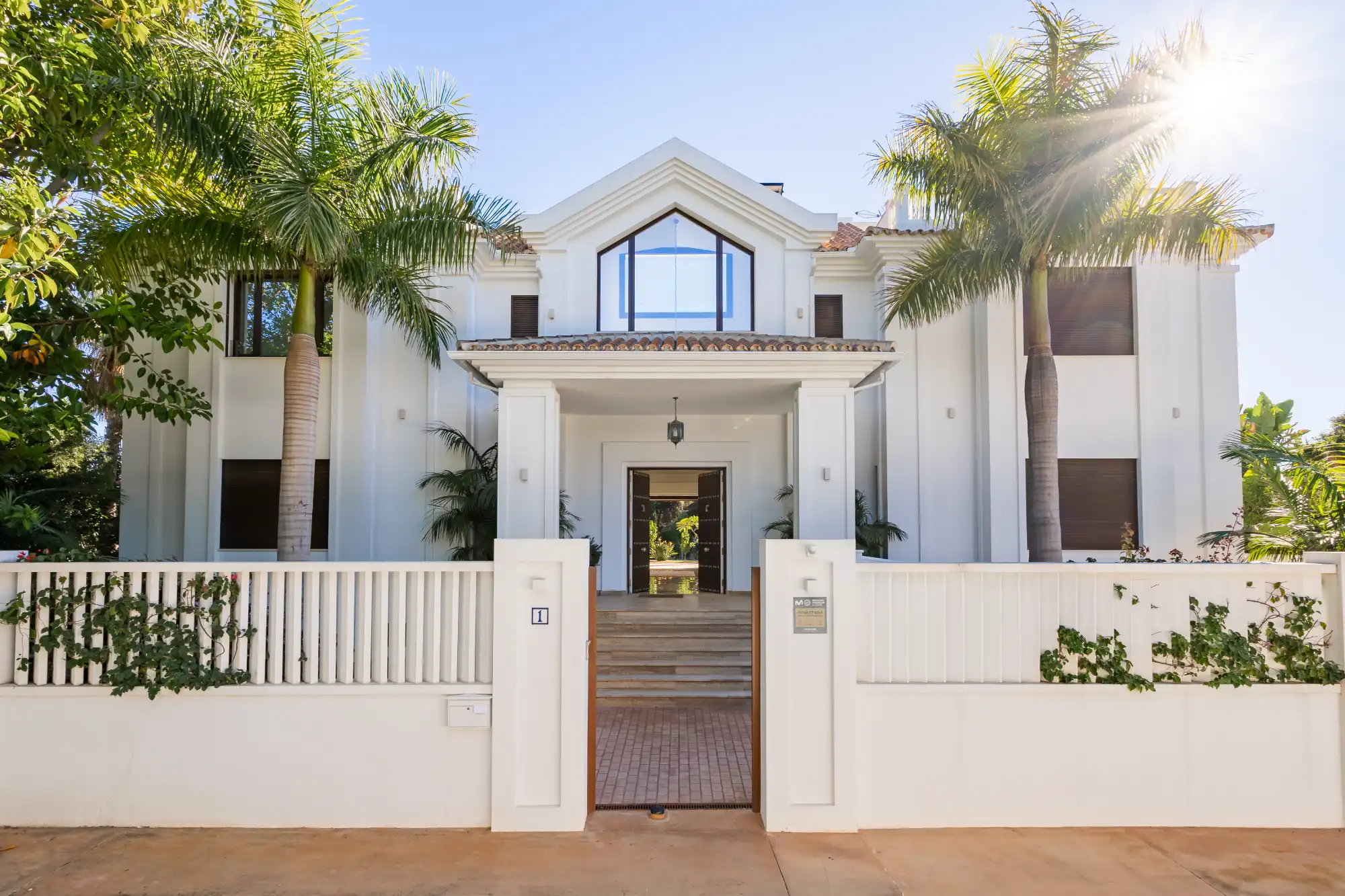 Contemporary Luxury Villa in Casasola - Top Properties Estepona