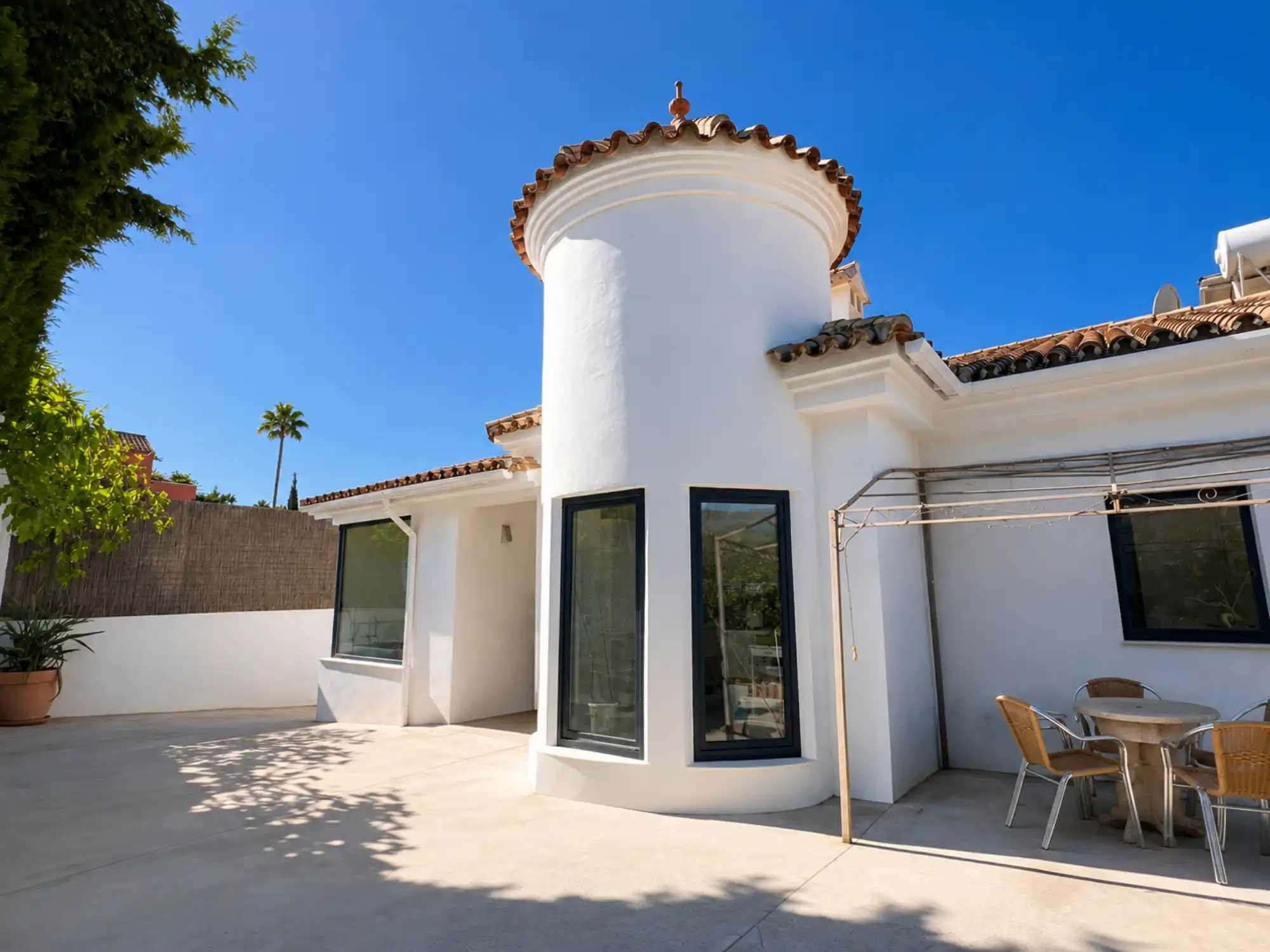 Contemporary Luxury Villa with privacy close to Estepona - Top Properties