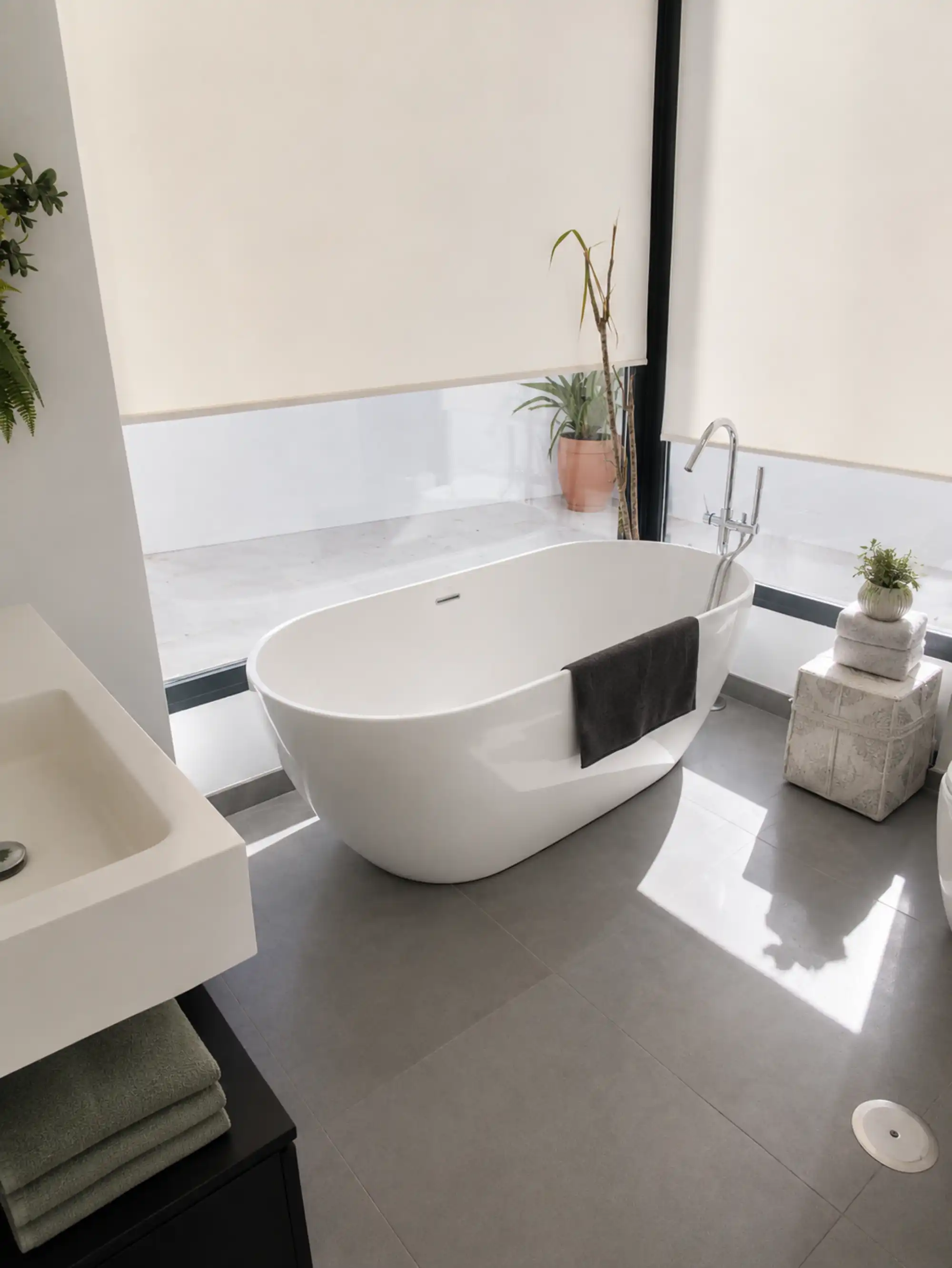 Contemporary Luxury Villa with privacy close to Estepona - Top Properties