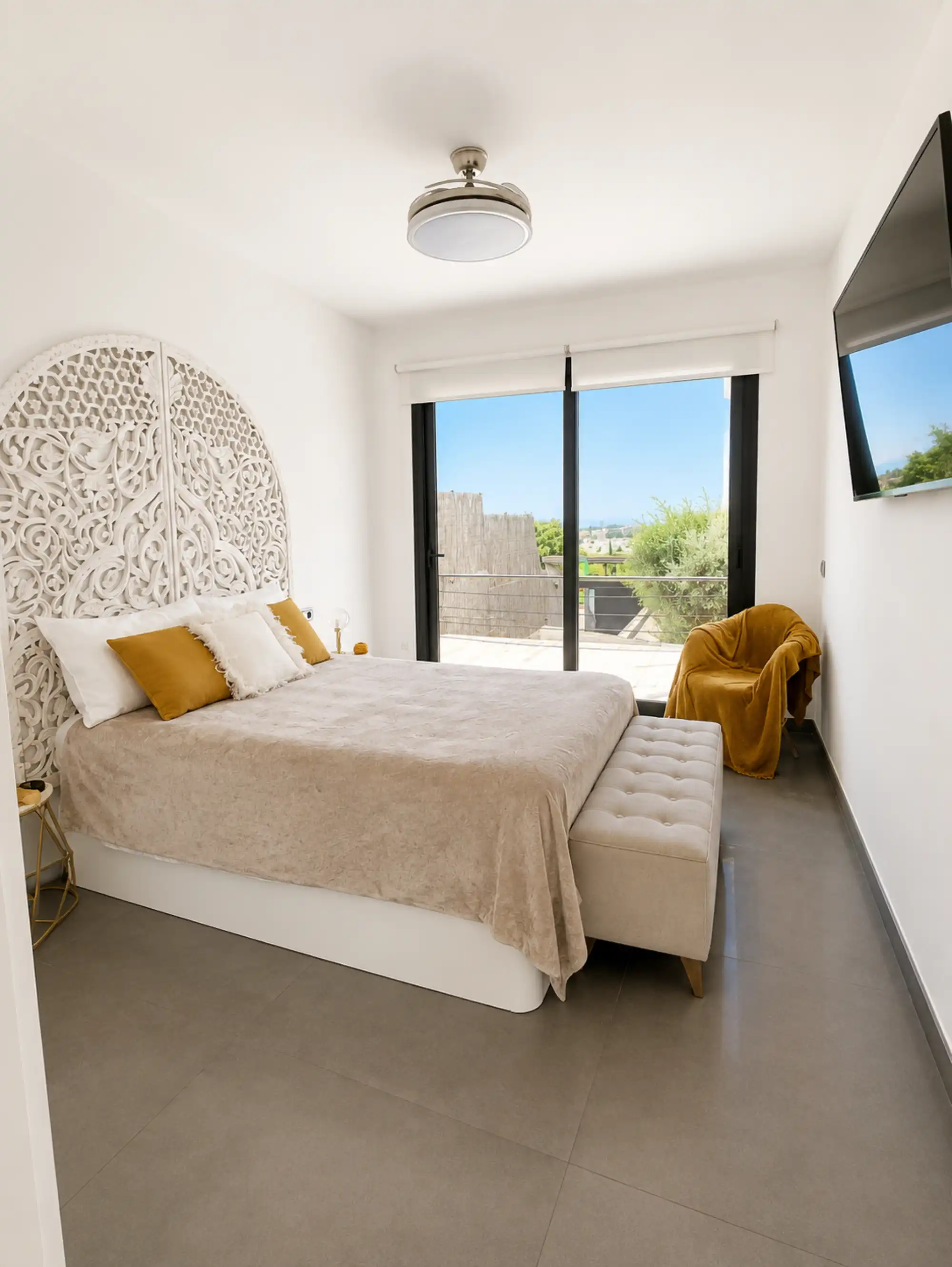 Contemporary Luxury Villa with privacy close to Estepona - Top Properties