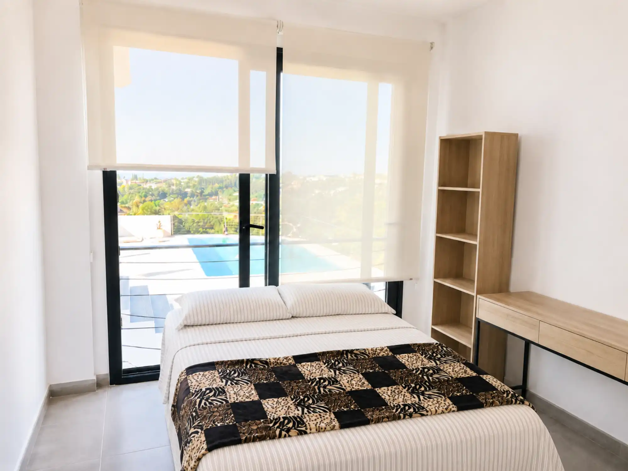 Contemporary Luxury Villa with privacy close to Estepona - Top Properties