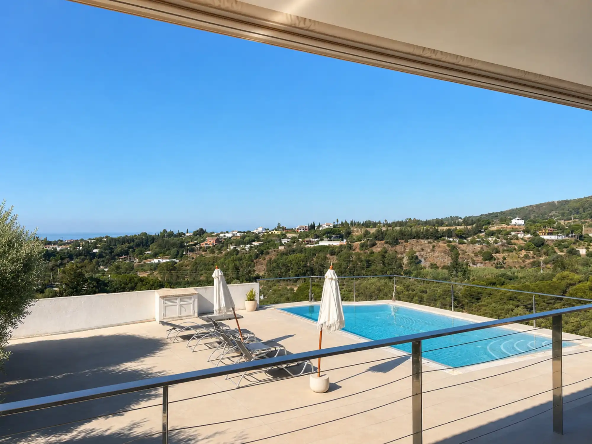 Contemporary Luxury Villa with privacy close to Estepona - Top Properties