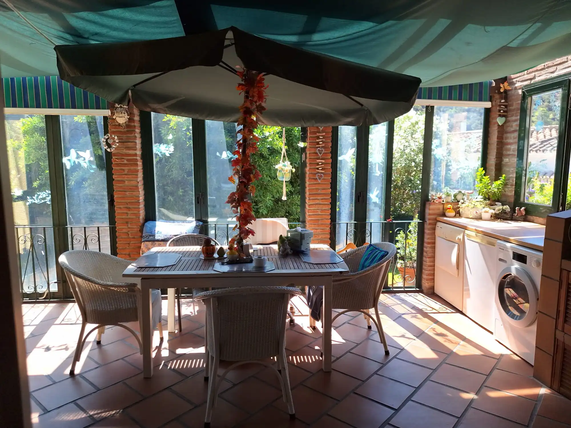 Charming Village Home in the Heart of Benahavís - Top Preporties