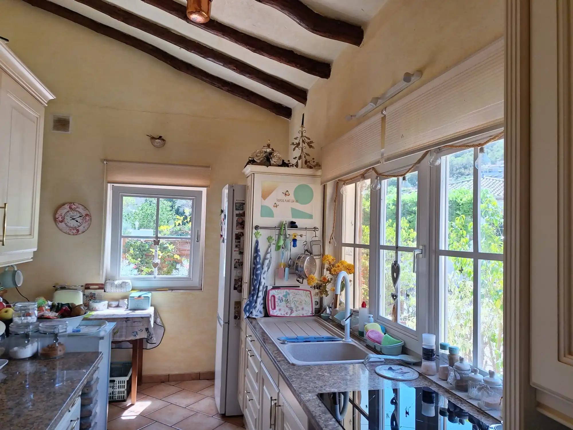 Charming Village Home in the Heart of Benahavís - Top Preporties
