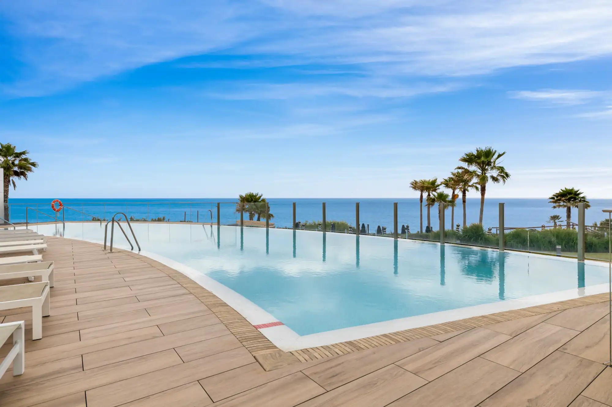Luxury Beachfront Apartment in The Edge, Estepona - Top Properties