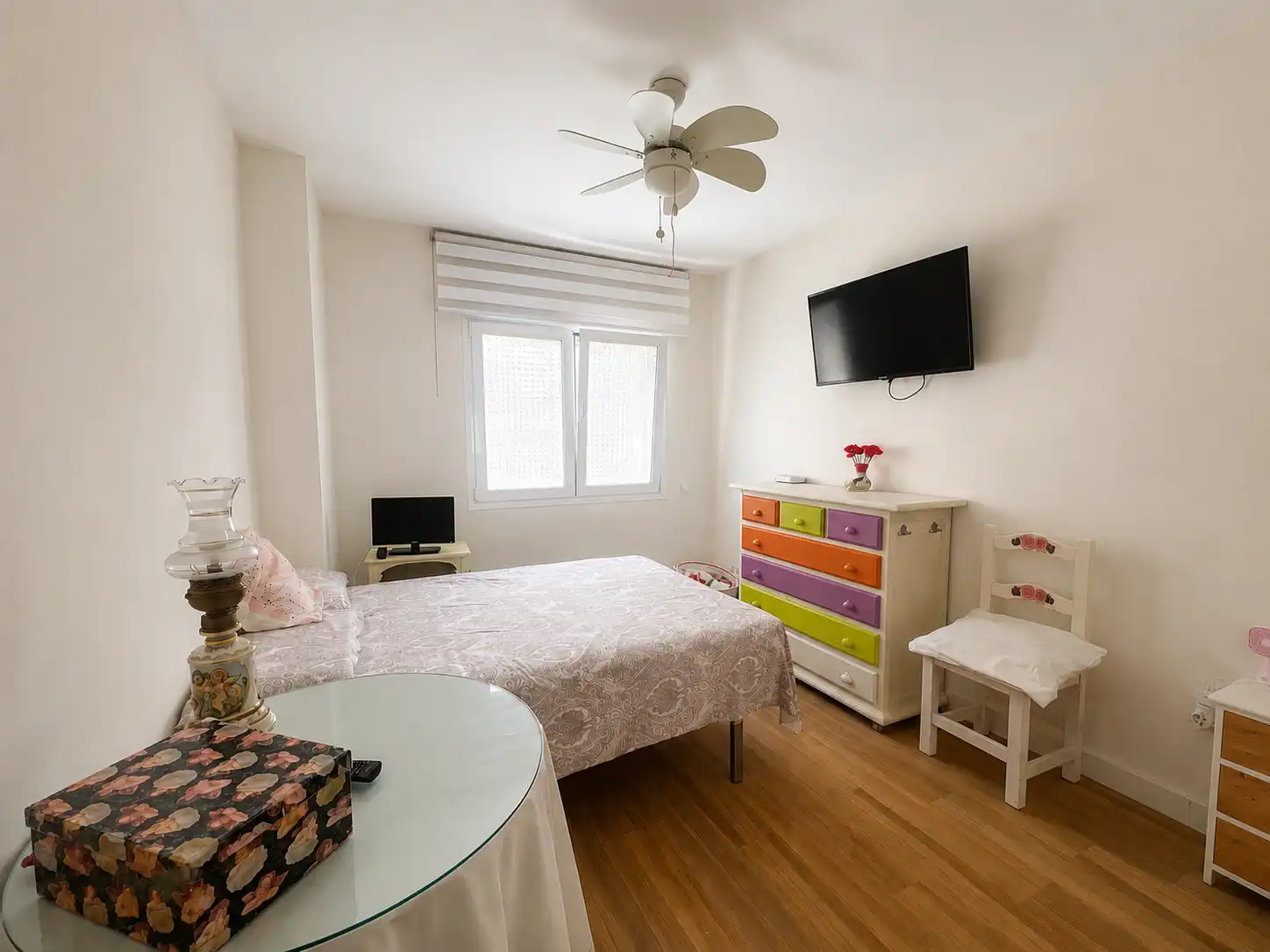 Beachfront Apartment in Estepona Town Center - Top Properties