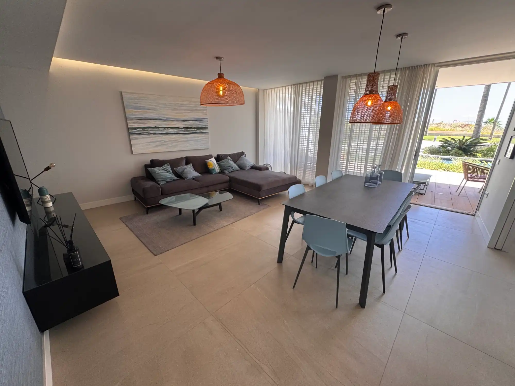 Luxury Beachfront Apartment in The Edge, Estepona - Top Properties