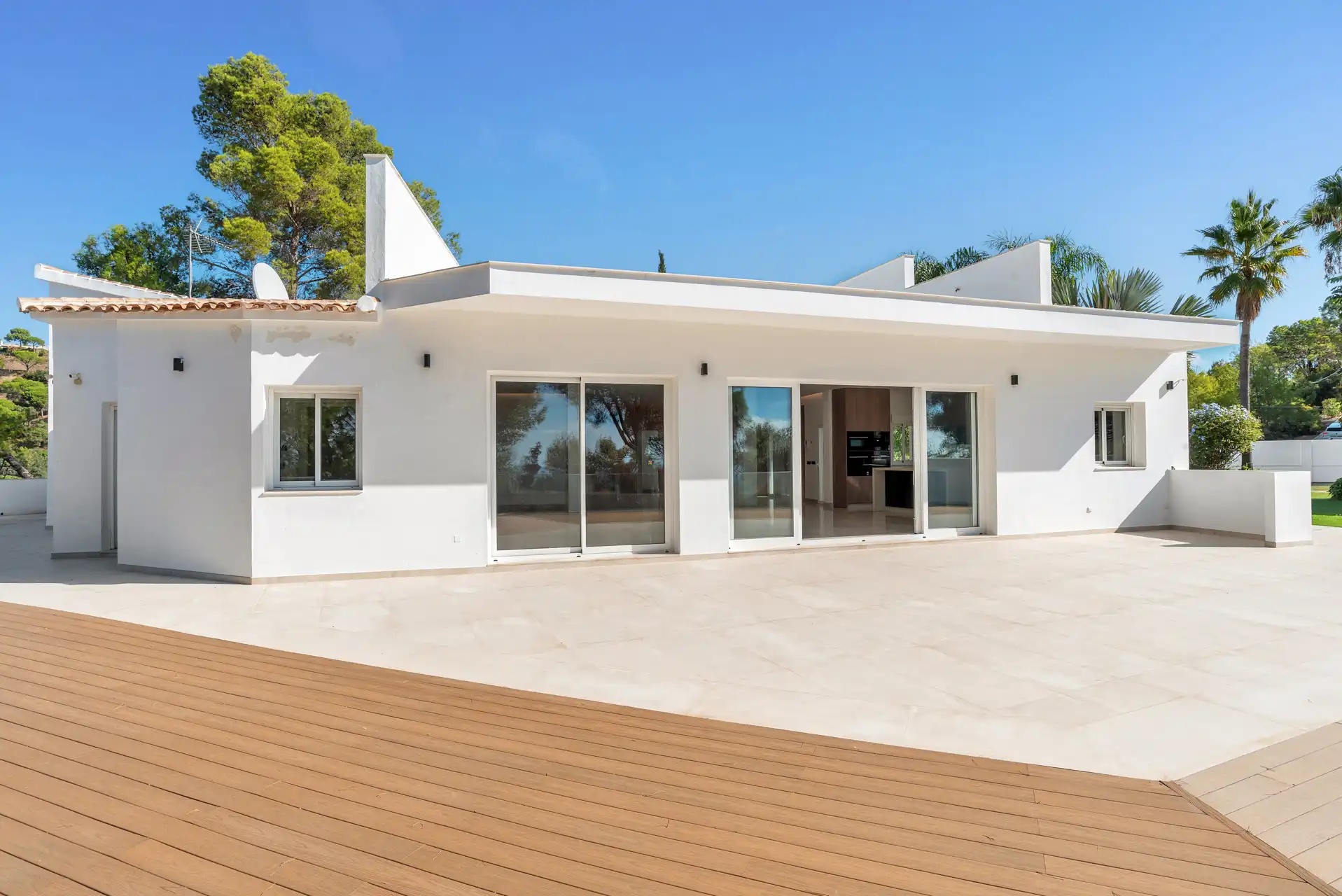 Renovated Villa in El Madroñal, Benahavís - Topproperties