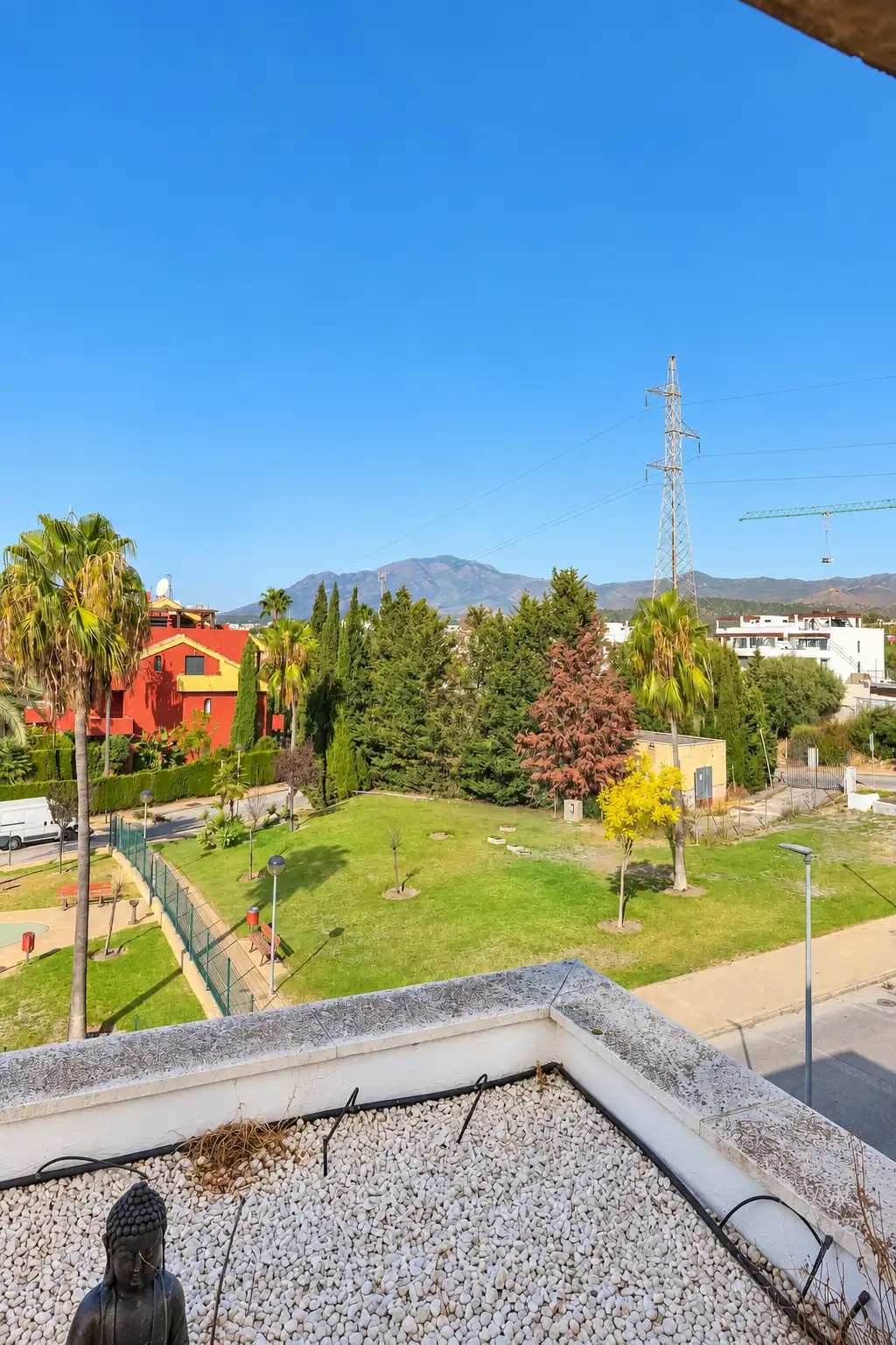 Spacious 5-Bedroom Townhouse with Terraces and Communal Pool in Bel Air, Estepona