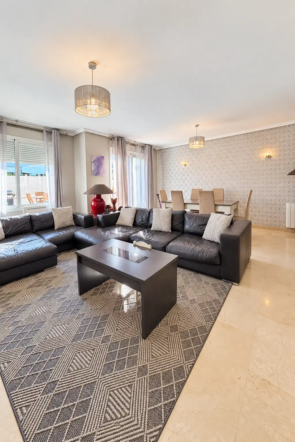 Spacious 5-Bedroom Townhouse with Terraces and Communal Pool in Bel Air, Estepona